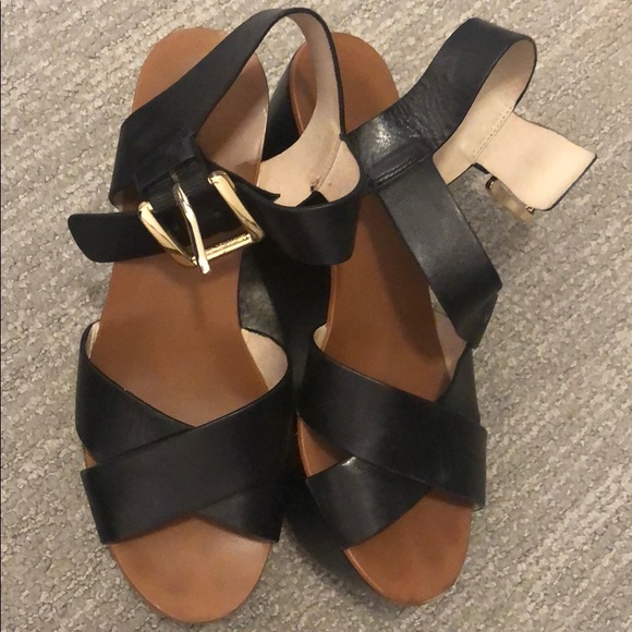 Michael Kors black wedges - Picture 2 of 8